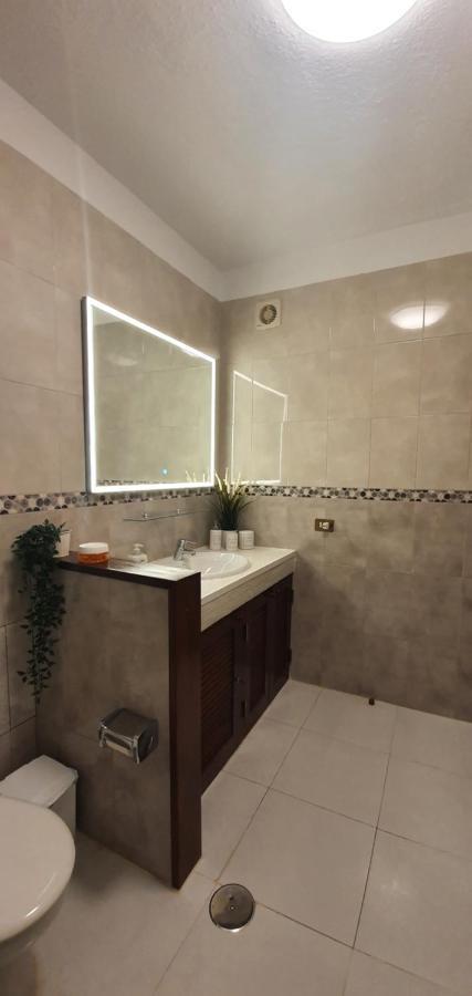 Spectacular Renovated Apartment, 5 Min To Camison Beach, With Aircon Arona  Eksteriør bilde