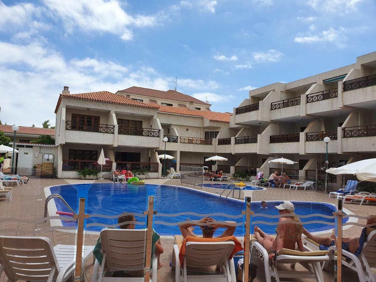 Spectacular Renovated Apartment, 5 Min To Camison Beach, With Aircon Arona  Eksteriør bilde