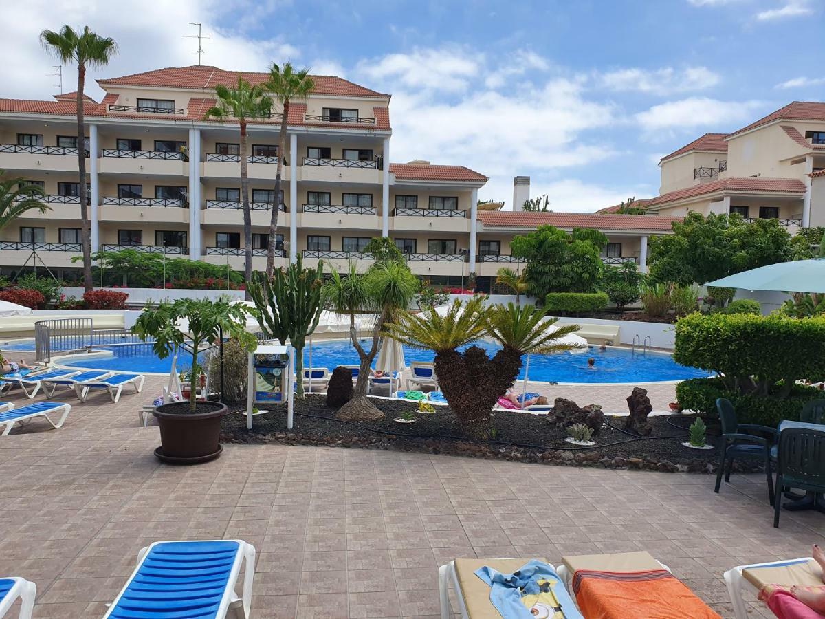 Spectacular Renovated Apartment, 5 Min To Camison Beach, With Aircon Arona  Eksteriør bilde