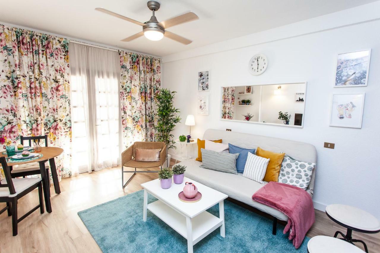 Spectacular Renovated Apartment, 5 Min To Camison Beach, With Aircon Arona  Eksteriør bilde