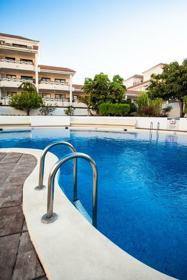 Spectacular Renovated Apartment, 5 Min To Camison Beach, With Aircon Arona  Eksteriør bilde